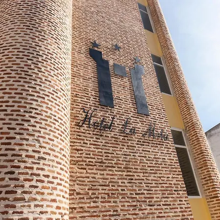 La Mota By Punta25 Group 3*