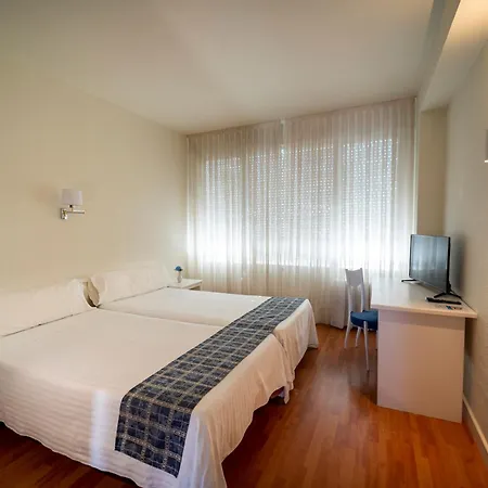 Hotell La Mota By Punta25 Group 3*