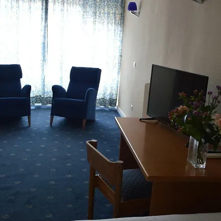 La Mota By Punta25 Group 3*