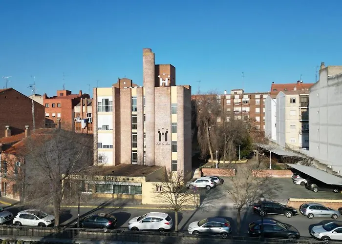 La Mota By Punta25 Group 3* 메디나델캄포