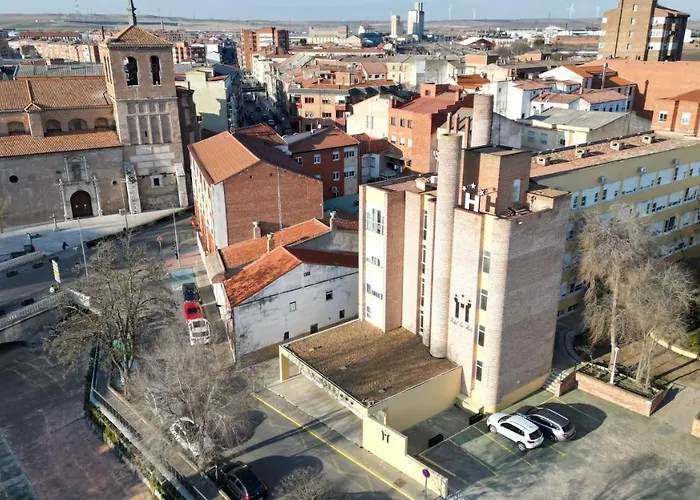 호텔 La Mota By Punta25 Group 메디나델캄포