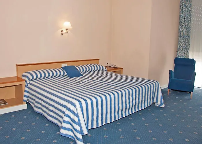 La Mota By Punta25 Group 3* 메디나델캄포